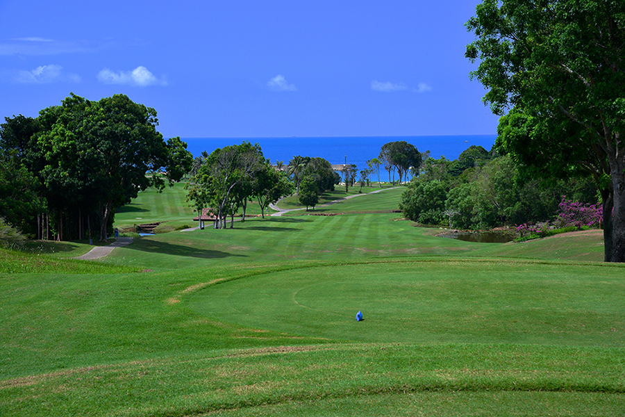 บินตัน ลากูน รีสอร์ท