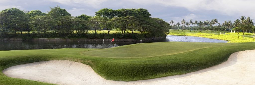 Desain Lapangan Damai Indah Golf PIK oleh Robert Trent Jones Jr. Desain Lapangan Damai Indah Golf PIK oleh Robert Trent Jones Jr.