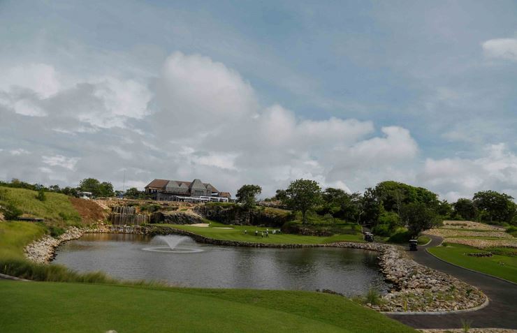 Bukit Pandawa Golf & Country Club Bali Par-3 Design: The Fusion of Visual Beauty and Strategic Challenge