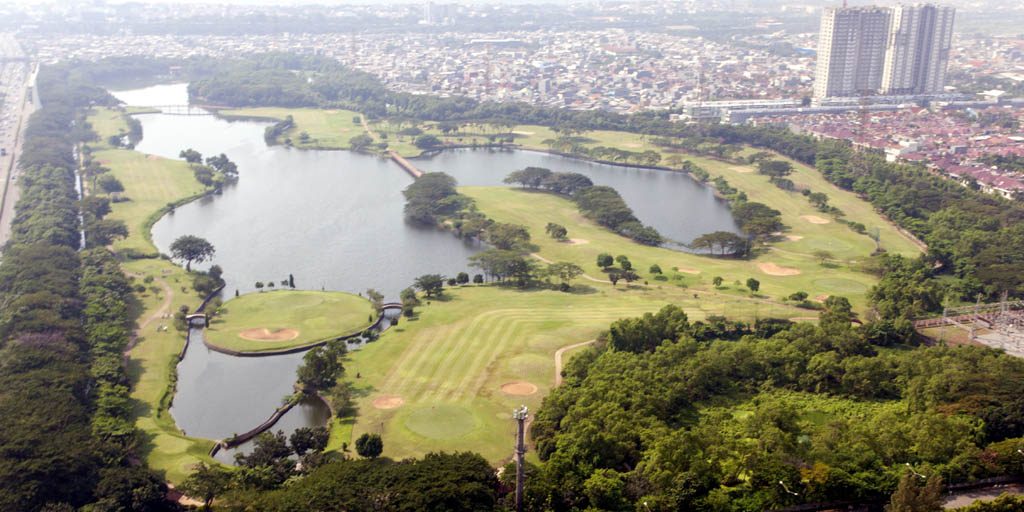 ที่ตั้งและการเดินทางไปยัง Bandar Kemayoran Golf ที่ตั้งและการเดินทางไปยัง Bandar Kemayoran Golf
