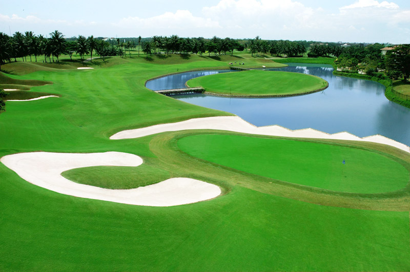 Desain Lapangan dan Tantangan Bermain di Imperial Klub Golf Karawaci Tangerang Desain Lapangan dan Tantangan Bermain di Imperial Klub Golf Karawaci Tangerang