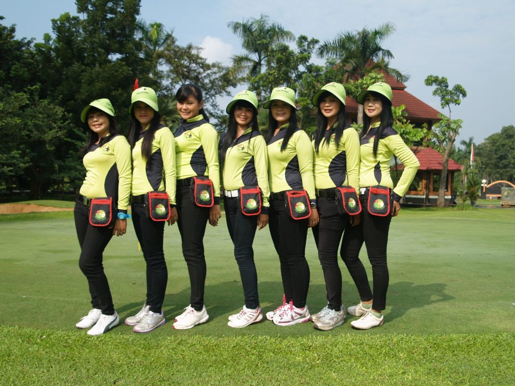 อัตราค่ากรีนฟีและแพ็กเกจการเล่นที่ Padang Golf Cilangkap อัตราค่ากรีนฟีและแพ็กเกจการเล่นที่ Padang Golf Cilangkap