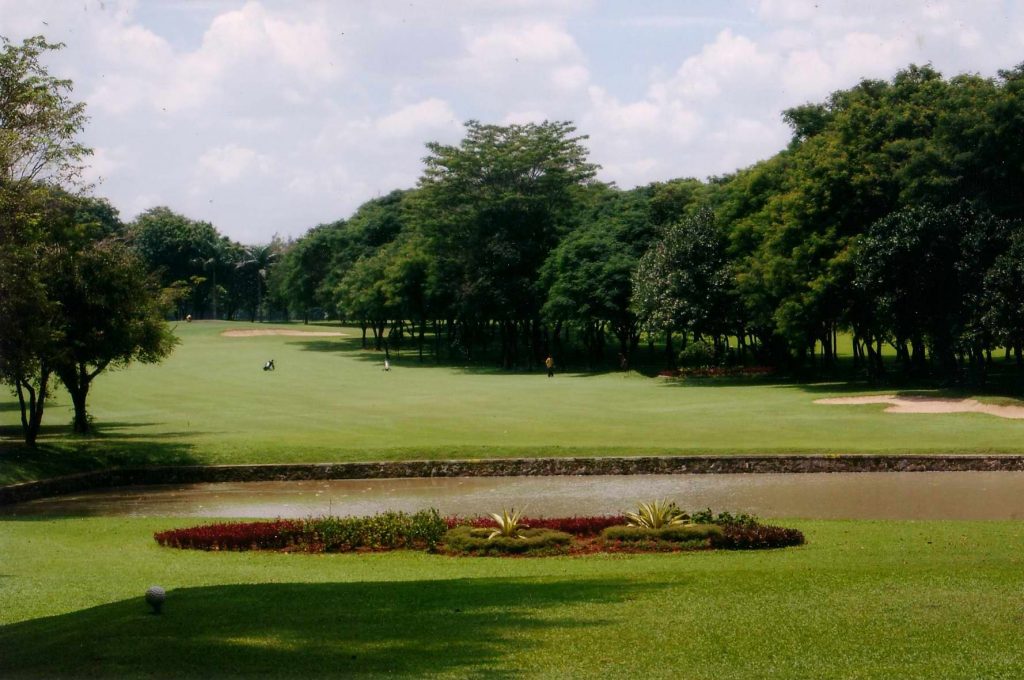 ลักษณะและความท้าทายของสนาม