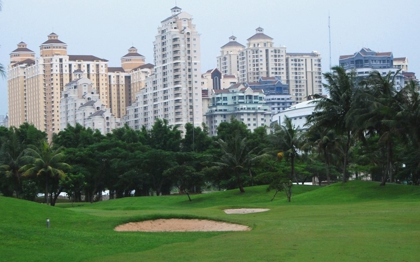 ลักษณะและความท้าทายของการออกแบบสนาม ลักษณะและความท้าทายของการออกแบบสนาม