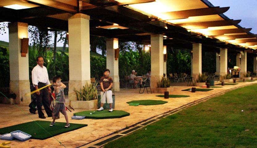 Ciputra Golf Surabaya offers a range of top-class amenities designed to elevate both the sporting and lifestyle experience of its visitors. Ciputra Golf Surabaya offers a range of top-class amenities designed to elevate both the sporting and lifestyle experience of its visitors.