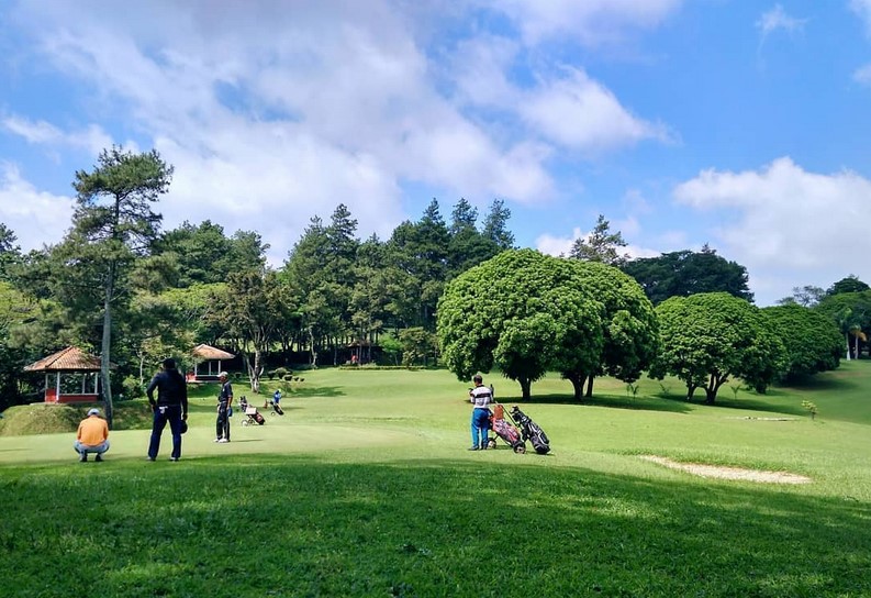 Lapangan Golf Ngamplang Flamboyan Golf Course Garut