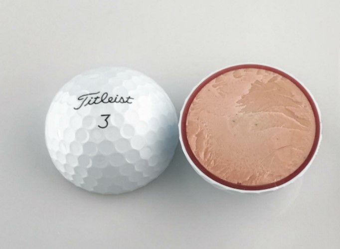 なぜタイトリスト AVX ゴルフボールは検討に値するのか? なぜタイトリスト AVX ゴルフボールは検討に値するのか?