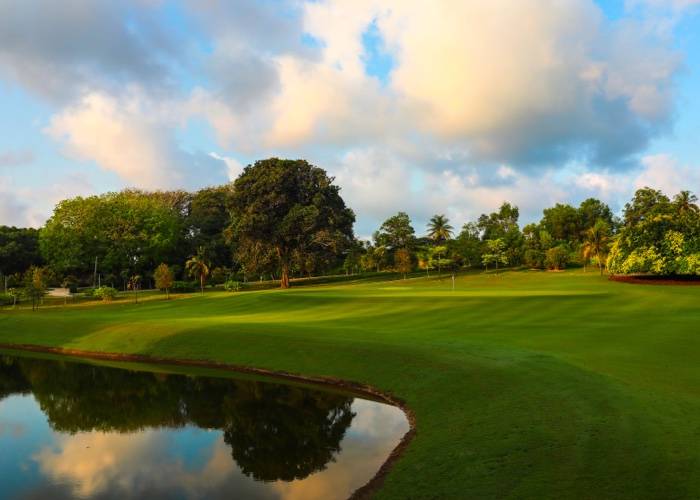 Valley Course: Tantangan Dramatis di Tengah Lembah The ELS Club Desaru Coast Valley Course: Tantangan Dramatis di Tengah Lembah The ELS Club Desaru Coast