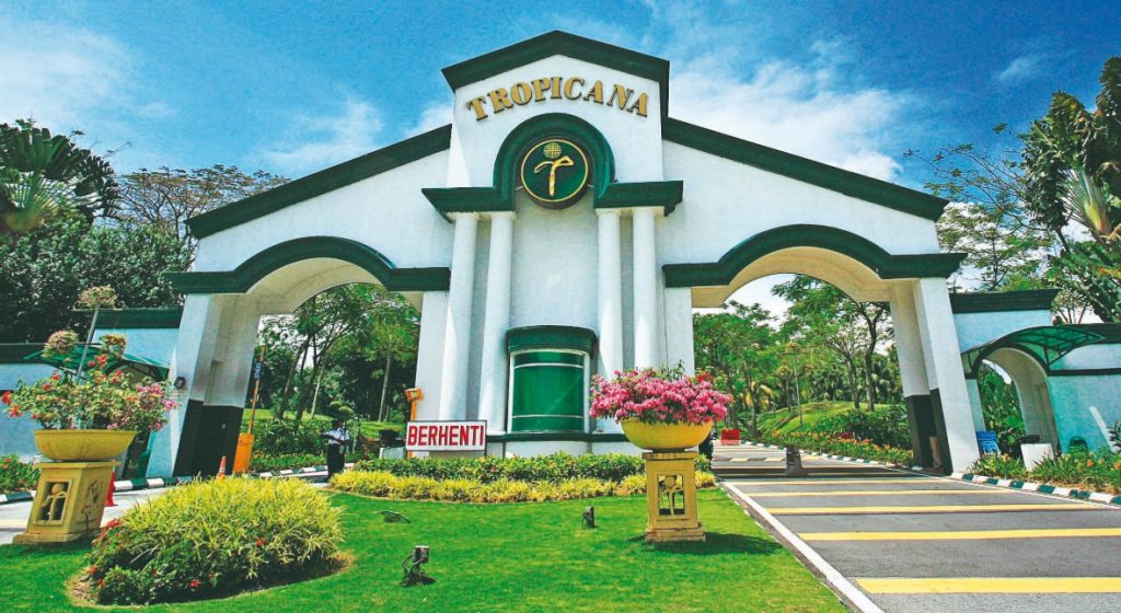 Set in the heart of Petaling Jaya, Kuala Lumpur, Tropicana Golf and Country Resort ranks among Malaysia’s most prestigious venues. Set in the heart of Petaling Jaya, Kuala Lumpur, Tropicana Golf and Country Resort ranks among Malaysia’s most prestigious venues.
