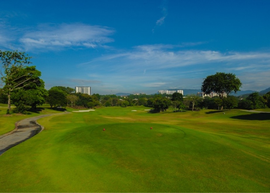 อัตราค่ากรีนฟีของสนาม Sungai Long Golf and Country Club อัตราค่ากรีนฟีของสนาม Sungai Long Golf and Country Club