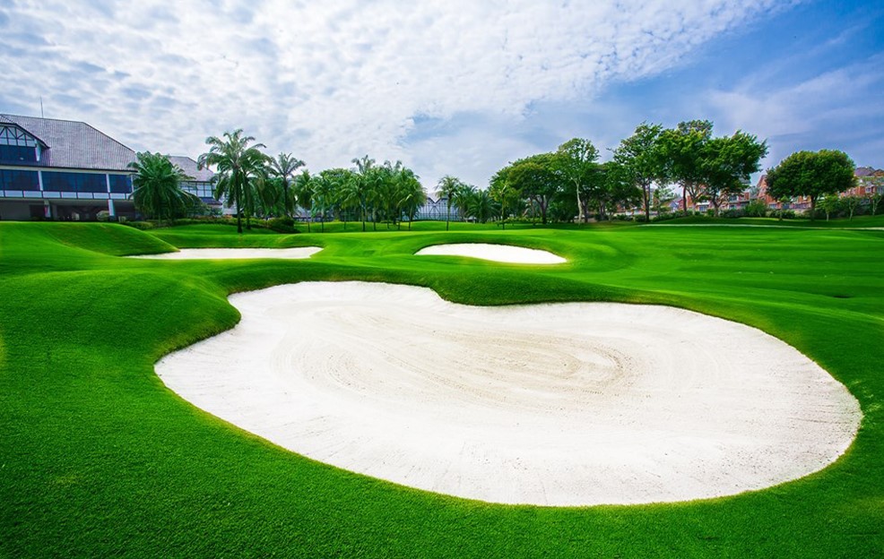 ค้นหาสนามกอล์ฟที่ดีที่สุดใกล้คุณ – ดาวน์โหลด GoGolf ได้เลย! เลย์เอาต์สนามกอล์ฟ Sungai Long Golf ค้นหาสนามกอล์ฟที่ดีที่สุดใกล้คุณ – ดาวน์โหลด GoGolf ได้เลย! เลย์เอาต์สนามกอล์ฟ Sungai Long Golf