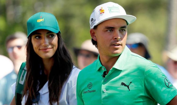 ประวัติการแข่งขันและแชมป์ของ Rickie Fowler