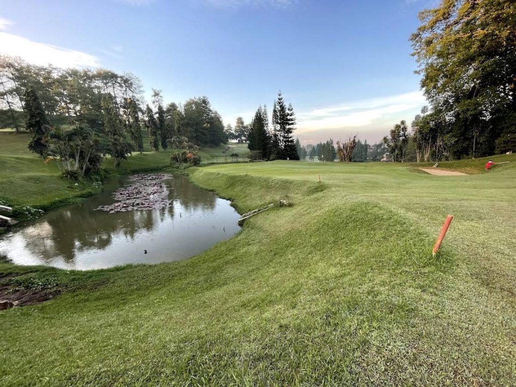Desain Lapangan PGB – Dago Endah Golf Kombinasi Strategis Antara Alam dan Teknik Desain Lapangan PGB – Dago Endah Golf Kombinasi Strategis Antara Alam dan Teknik