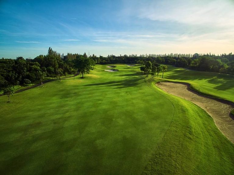 Riverdale Golf Club のコース風景