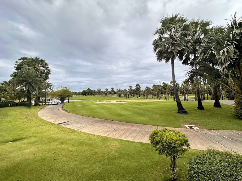 Suwan Golf & Country Club Course Design & Quality: Strategic Challenges with Well-Placed Natural Hazards