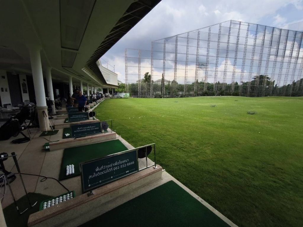 Complete Facilities at The Master Golf Bangkok