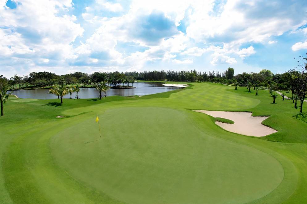 Desain Lapangan Muang Kaew Golf Club