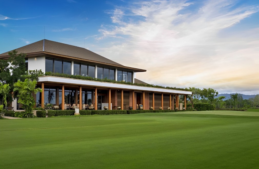 Siapa yang Cocok Bermain di Aquella Golf and Country Club?