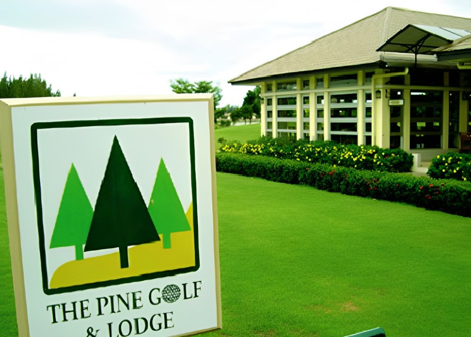 The Pine Golf Club のロケーションとBangkokからのアクセス