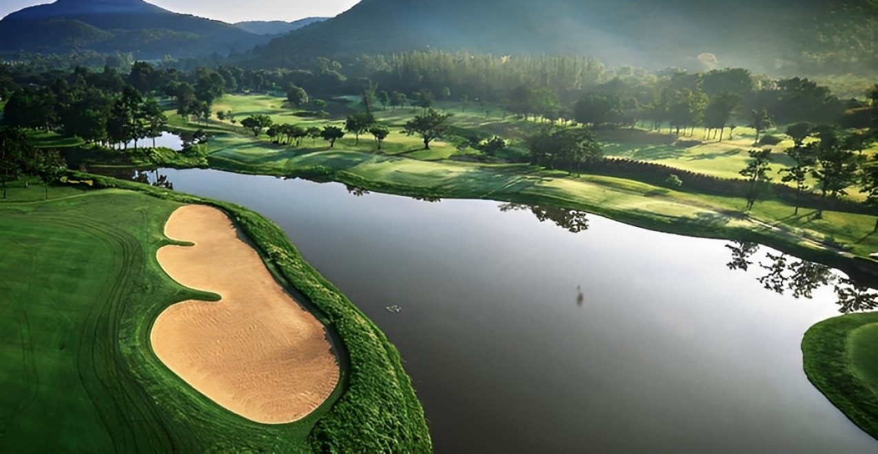 Alpine Golf Resort Chiangmai の全景
