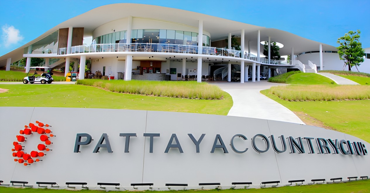 Pattaya Country Club のフェアウェイ