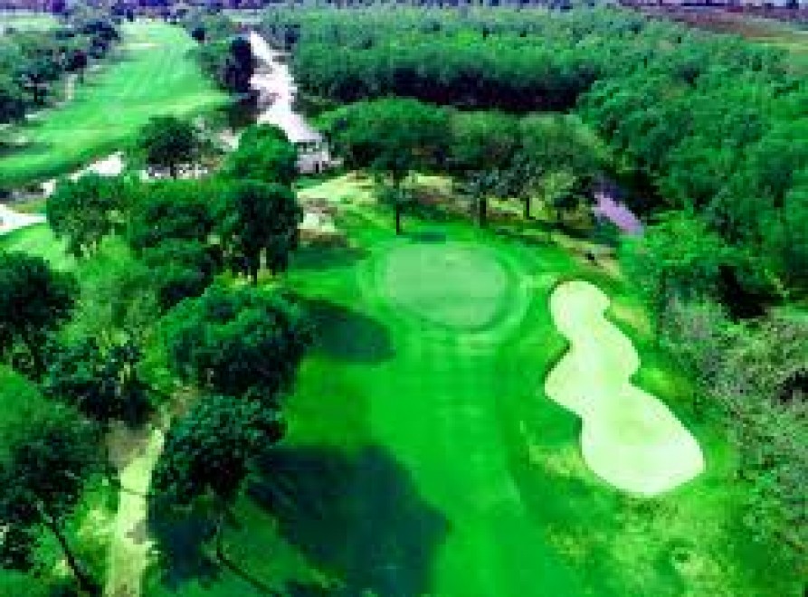 Watermill Golf Club and Resort の全景